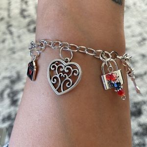 Charm bracelet